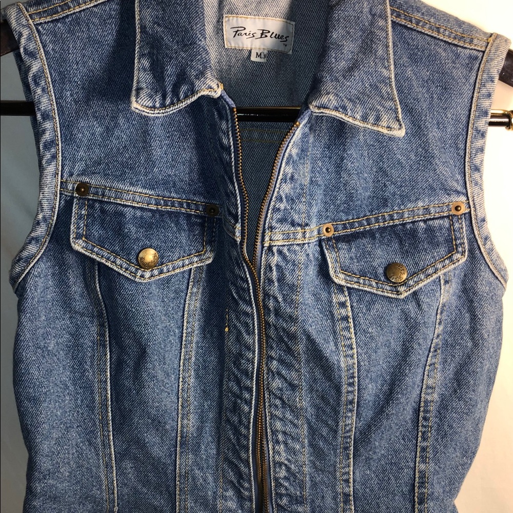 Paris Blues Full Zip Jean Jacket. Sz: Medium.